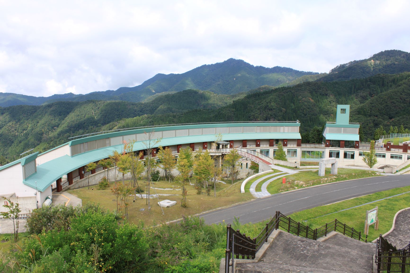 氷ノ山高原の宿氷太くん